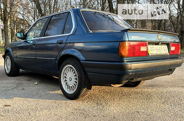 Седан BMW 3 Series 1987 в Запорожье
