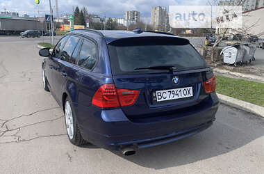 Универсал BMW 3 Series 2010 в Львове