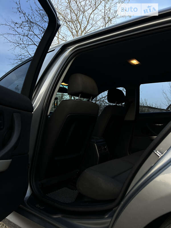 Универсал BMW 3 Series 2010 в Ивано-Франковске