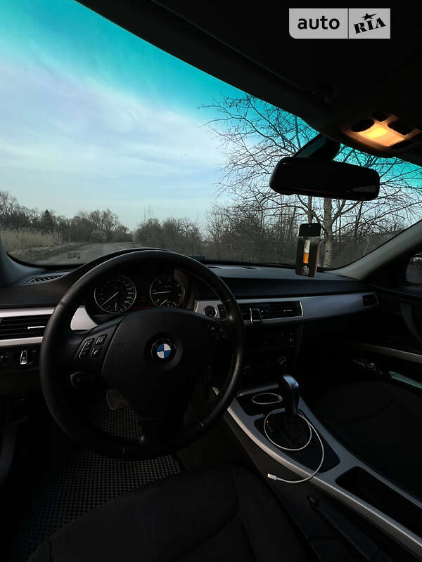 Универсал BMW 3 Series 2010 в Ивано-Франковске