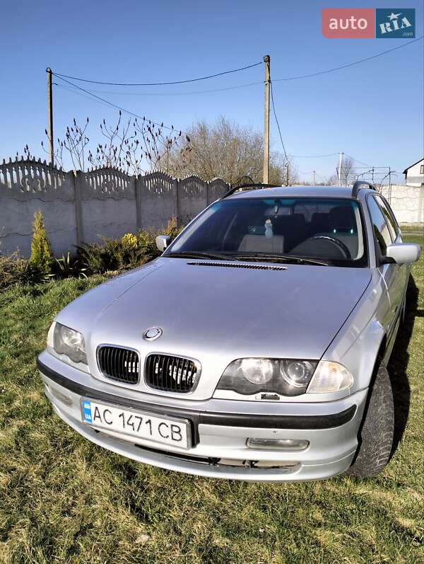 BMW 3 Series 2001