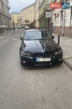 Седан BMW 3 Series 2011 в Львове