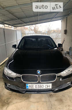 Седан BMW 3 Series 2014 в Кам'янському