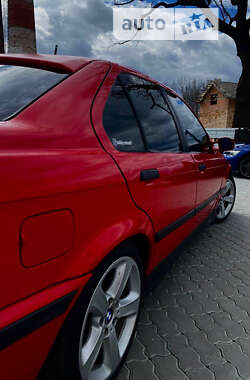 Седан BMW 3 Series 1993 в Бориславе