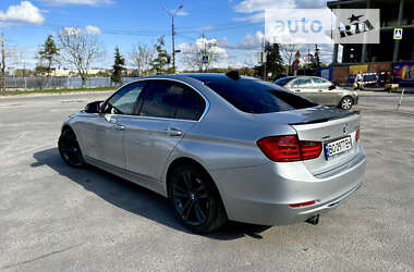 Седан BMW 3 Series 2013 в Тернополе