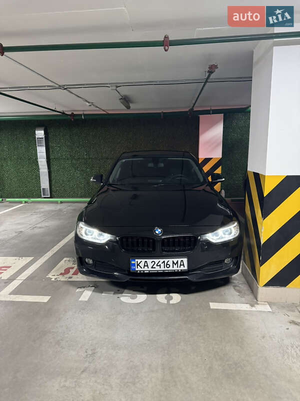 Седан BMW 3 Series 2012 в Киеве