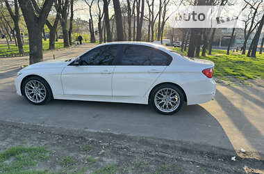 Седан BMW 3 Series 2014 в Одессе