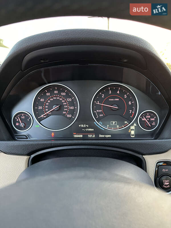 Седан BMW 3 Series 2015 в Одесі