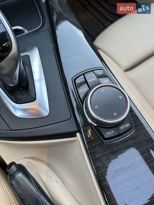 Седан BMW 3 Series 2015 в Одесі