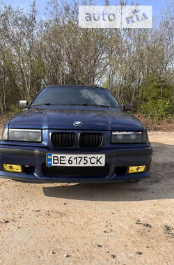 Седан BMW 3 Series 1993 в Южноукраїнську