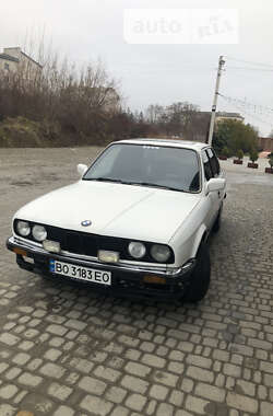 Седан BMW 3 Series 1986 в Городенке