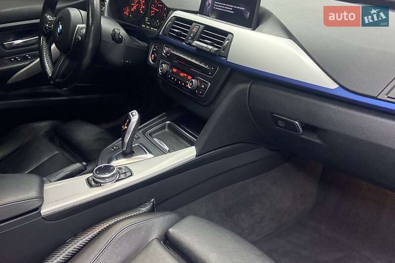 Седан BMW 3 Series 2014 в Львові