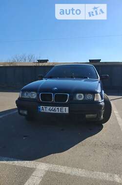 Седан BMW 3 Series 1996 в Гощі