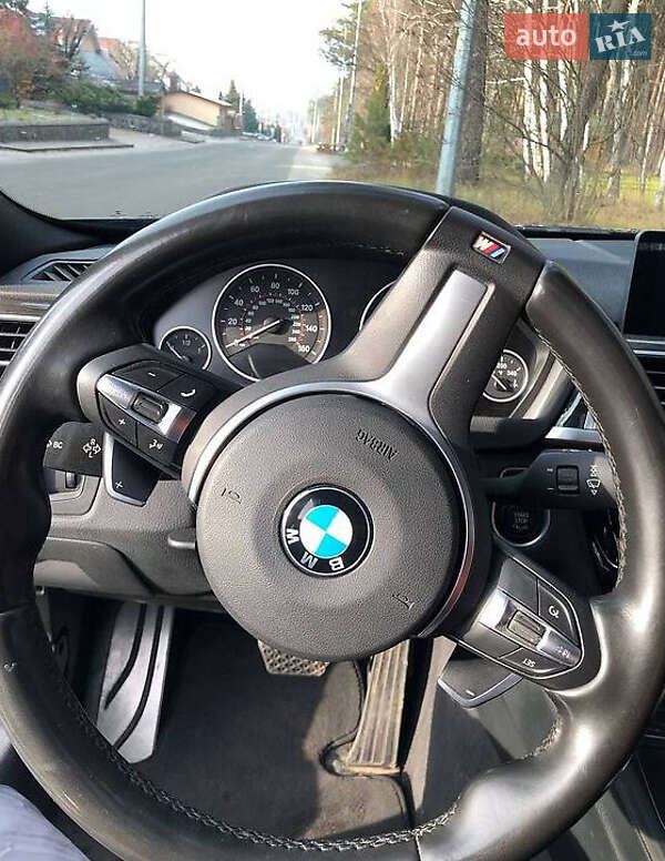 Седан BMW 3 Series 2016 в Киеве