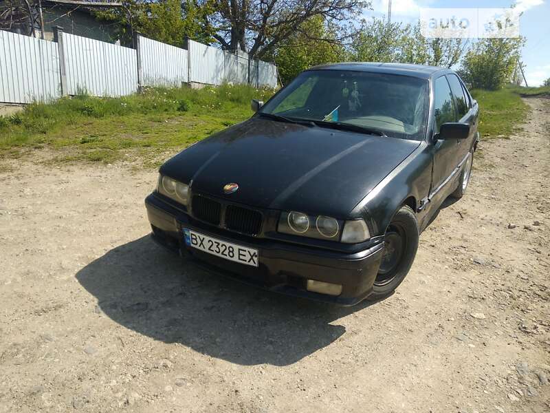 Седан BMW 3 Series 1997 в Виньковцах