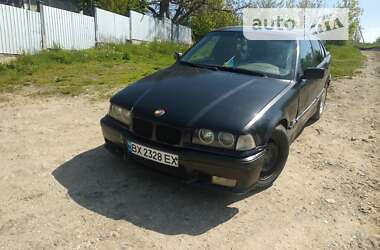 Седан BMW 3 Series 1997 в Виньковцах