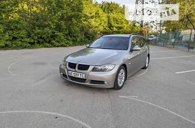 Универсал BMW 3 Series 2008 в Днепре