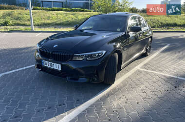 Седан BMW 3 Series 2021 в 