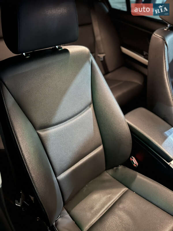 Седан BMW 3 Series 2011 в Виноградове фото 32 Седан BMW 3 Series 2011 в Виноградове