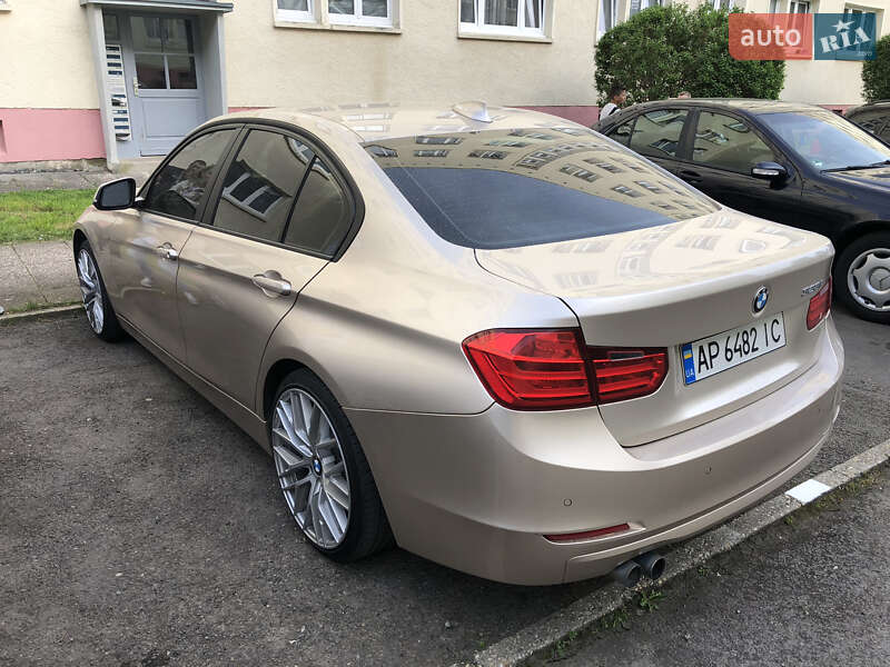 Седан BMW 3 Series 2014 в Львове