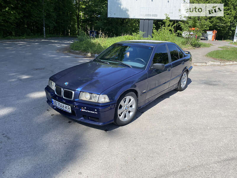 Седан BMW 3 Series 1996 в Виннице