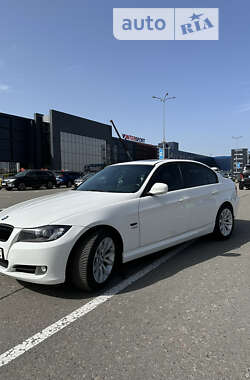 Седан BMW 3 Series 2011 в Києві