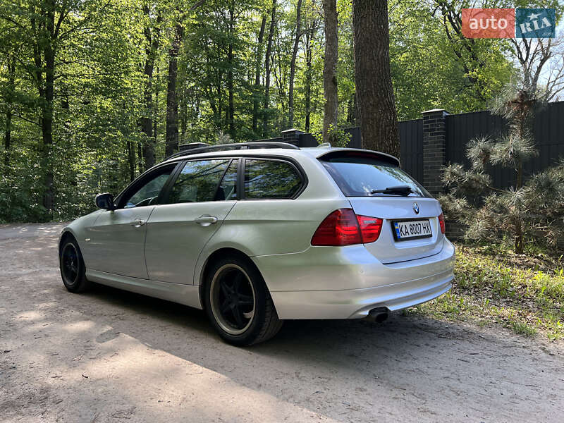 Універсал BMW 3 Series 2009 в Києві