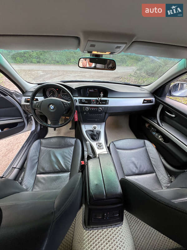 Універсал BMW 3 Series 2009 в Києві