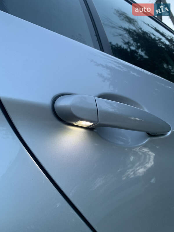 Універсал BMW 3 Series 2009 в Києві