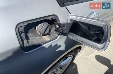 Седан BMW 3 Series 2012 в 