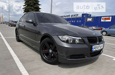 Седан BMW 3 Series 2005 в Виннице