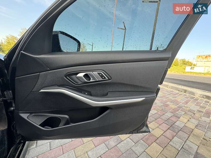 Седан BMW 3 Series 2020 в Харькове фото 14 Седан BMW 3 Series 2020 в Харькове