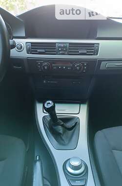 Седан BMW 3 Series 2006 в Броварах