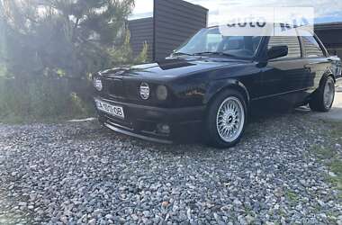 Купе BMW 3 Series 1984 в Черкассах