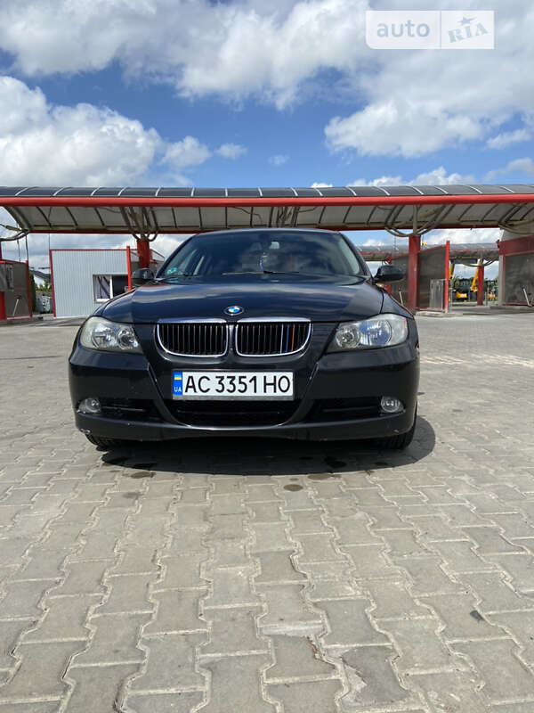 Седан BMW 3 Series 2007 в Луцке