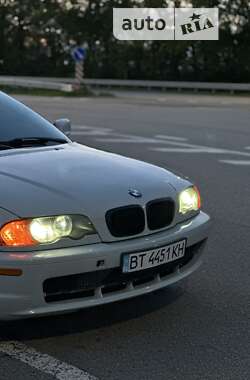 Кабриолет BMW 3 Series 2002 в Пирятине