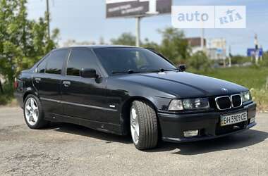 Седан BMW 3 Series 1997 в Одесі