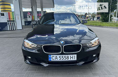 Седан BMW 3 Series 2015 в Киеве