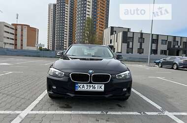 Седан BMW 3 Series 2014 в Киеве