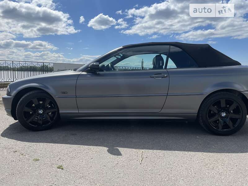 Кабриолет BMW 3 Series 2002 в Кременчуге