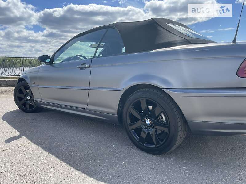 Кабриолет BMW 3 Series 2002 в Кременчуге
