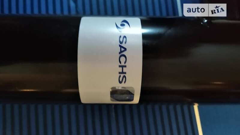 Кабриолет BMW 3 Series 2002 в Кременчуге