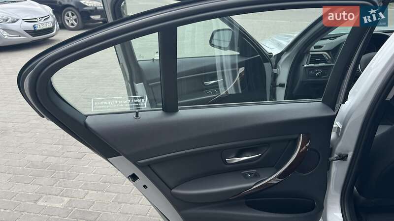 Седан BMW 3 Series 2014 в Києві фото 34 Седан BMW 3 Series 2014 в Києві