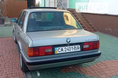 Седан BMW 3 Series 1988 в Умани