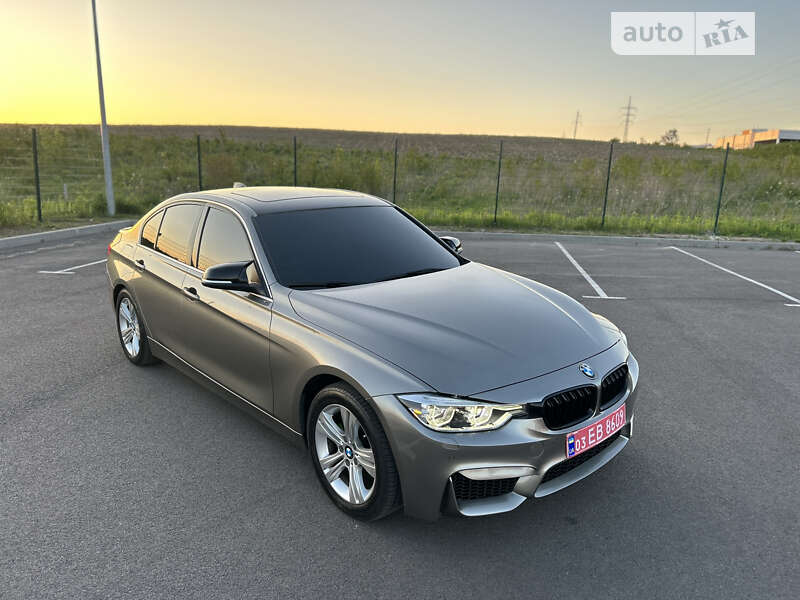 Седан BMW 3 Series 2017 в Ровно