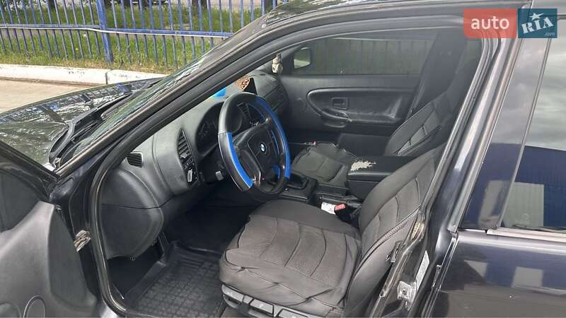 Седан BMW 3 Series 1995 в Одессе