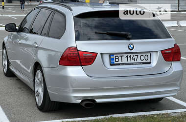 Универсал BMW 3 Series 2010 в Киеве