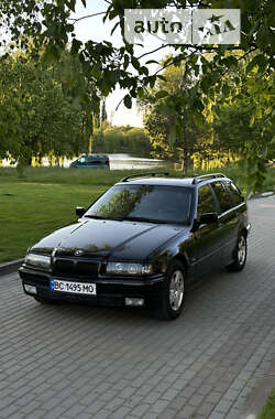Универсал BMW 3 Series 1997 в Ровно