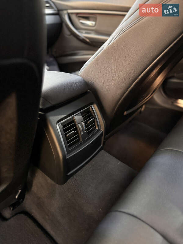 Седан BMW 3 Series 2016 в Ирпене фото 14 Седан BMW 3 Series 2016 в Ирпене