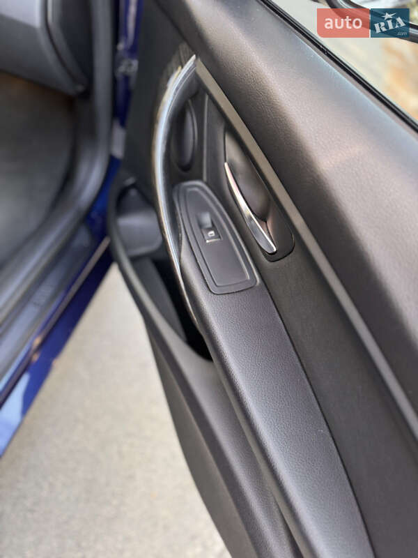 Седан BMW 3 Series 2016 в Ирпене фото 21 Седан BMW 3 Series 2016 в Ирпене